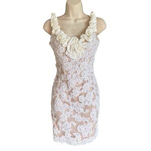 Sherri Hill White Beaded Lace Rosette Short Cocktail Dress size 2